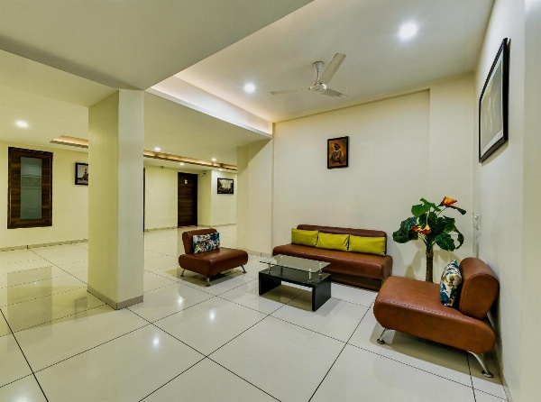 Hotel Galaxy Inn Kolhapur image 4