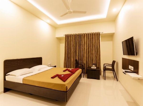 Hotel Galaxy Inn Kolhapur image 7