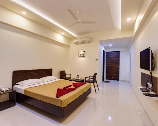 Hotel Galaxy Inn Kolhapur image 9